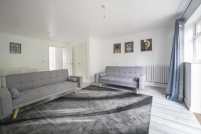 House-Sleeps7-Parking-Garden-SportsChannels